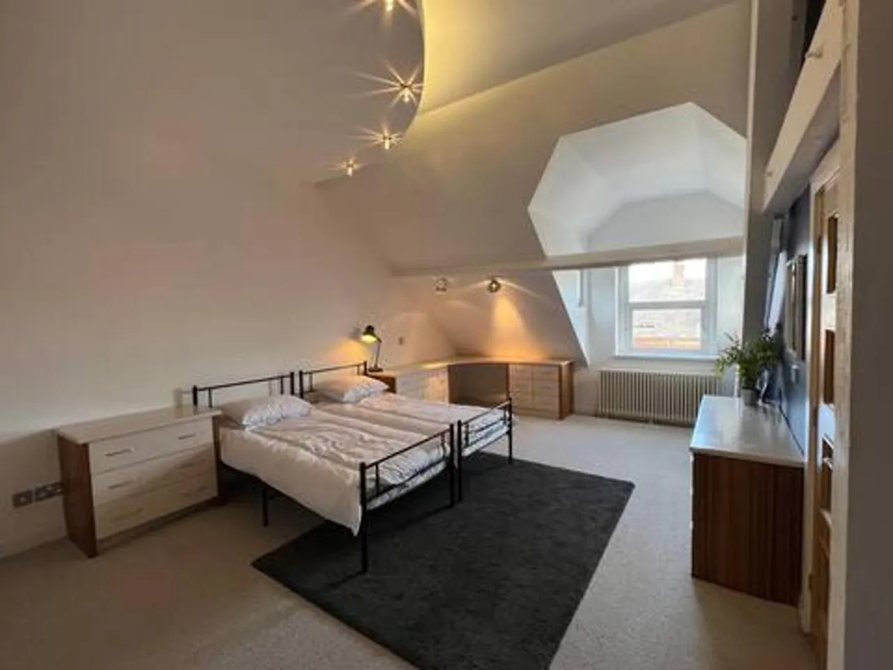 Very Spacious 2 Bdrm Flat Newcastle upon Tyne 0*,  Wielka Brytania