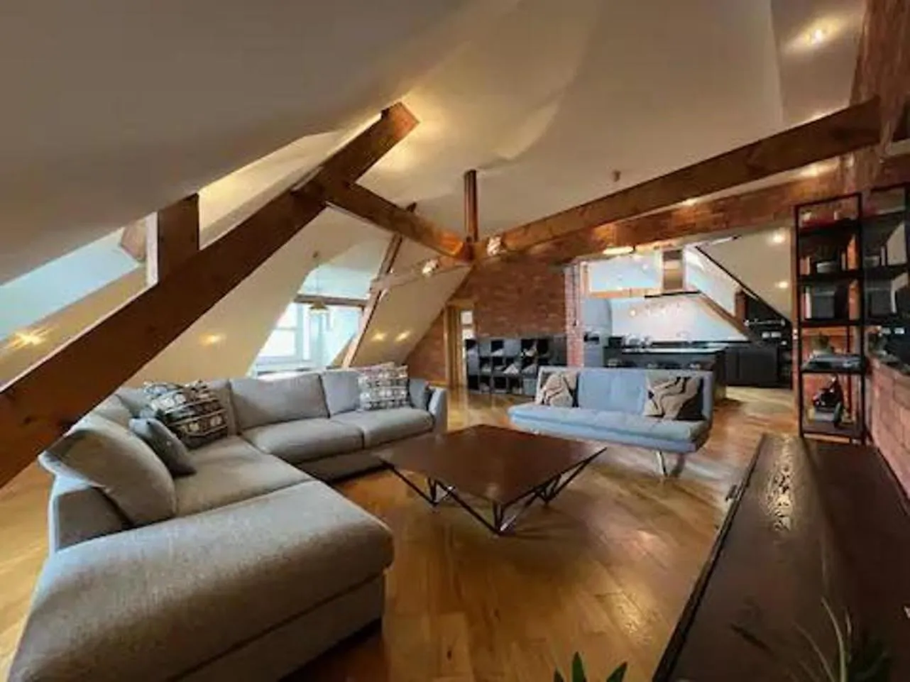 Very Spacious 2 Bdrm Flat Newcastle upon Tyne